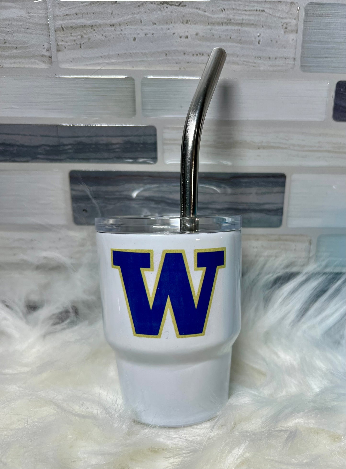 185. 2oz Sub. White "W" Tumblers Shot Glass