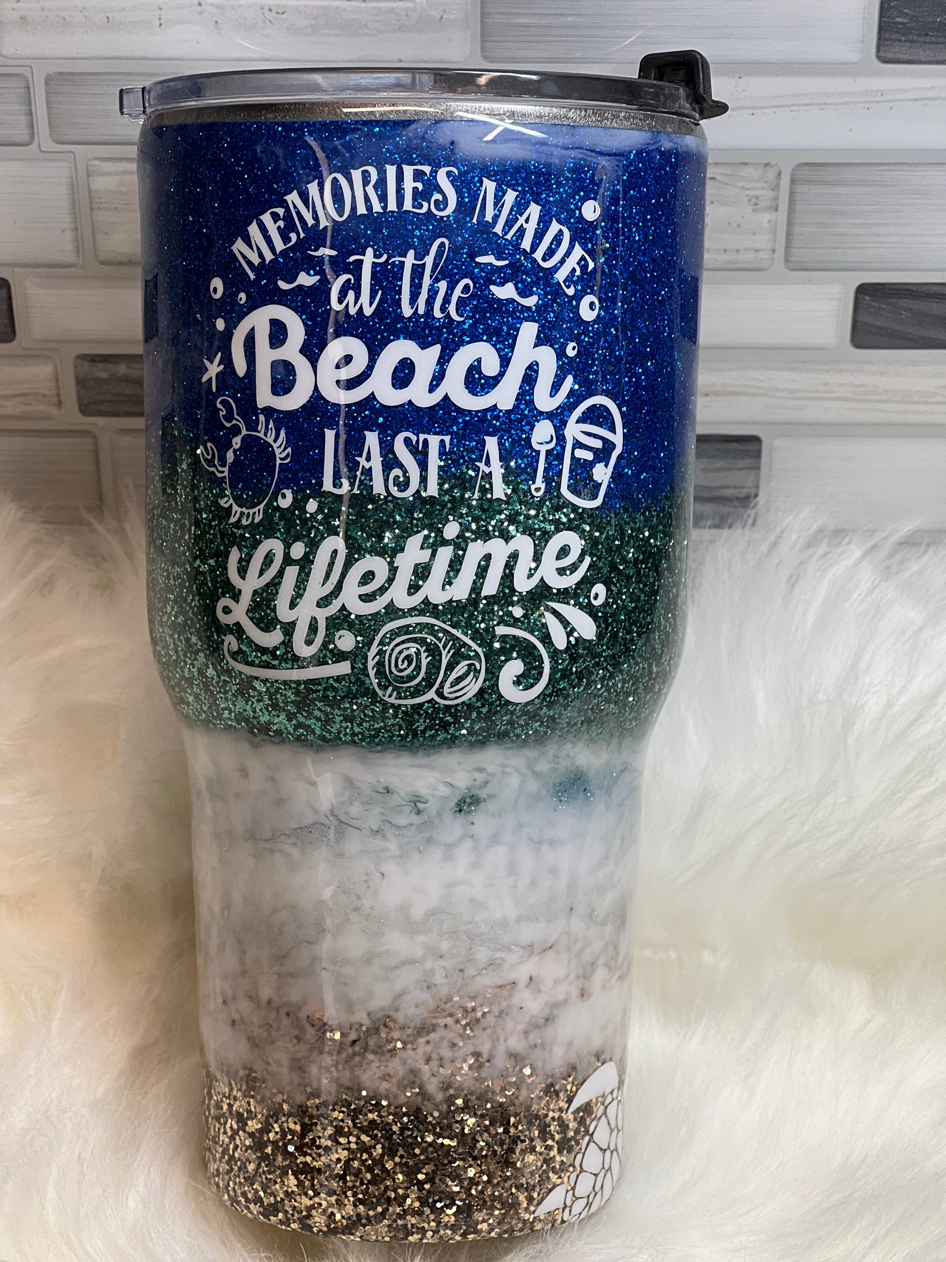 Beach 30 oz glitter vinyl tumbler – A & B Custom Crafts